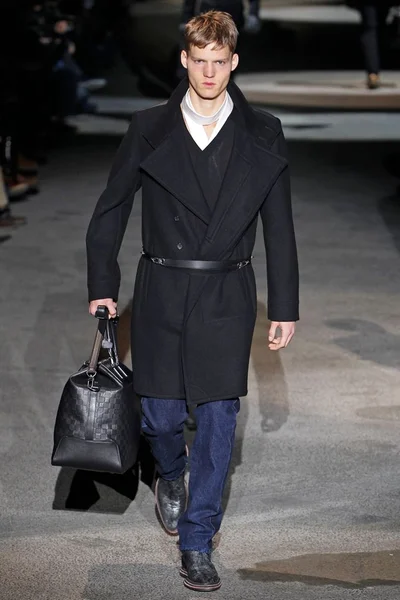 Look 6